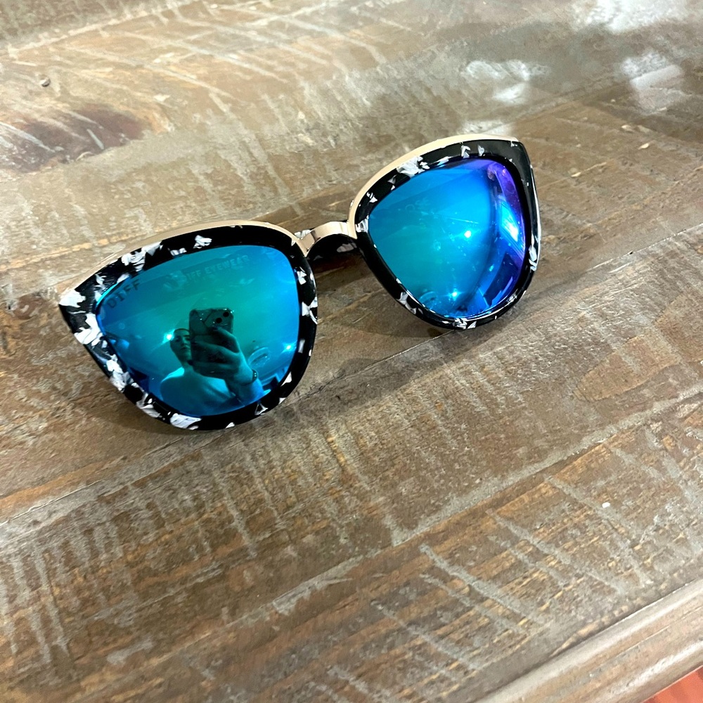 Diff sunglasses